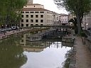 Canal de la Robine avec ecluse