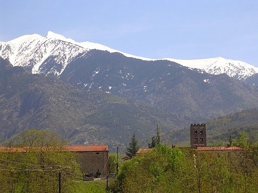Le Canigou et Saint Michel de Cuxa